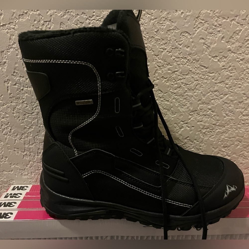 ROCKMARK Men's Winter Snow Boots Outdoor Warm Mid Calf Waterproof Durable Boot